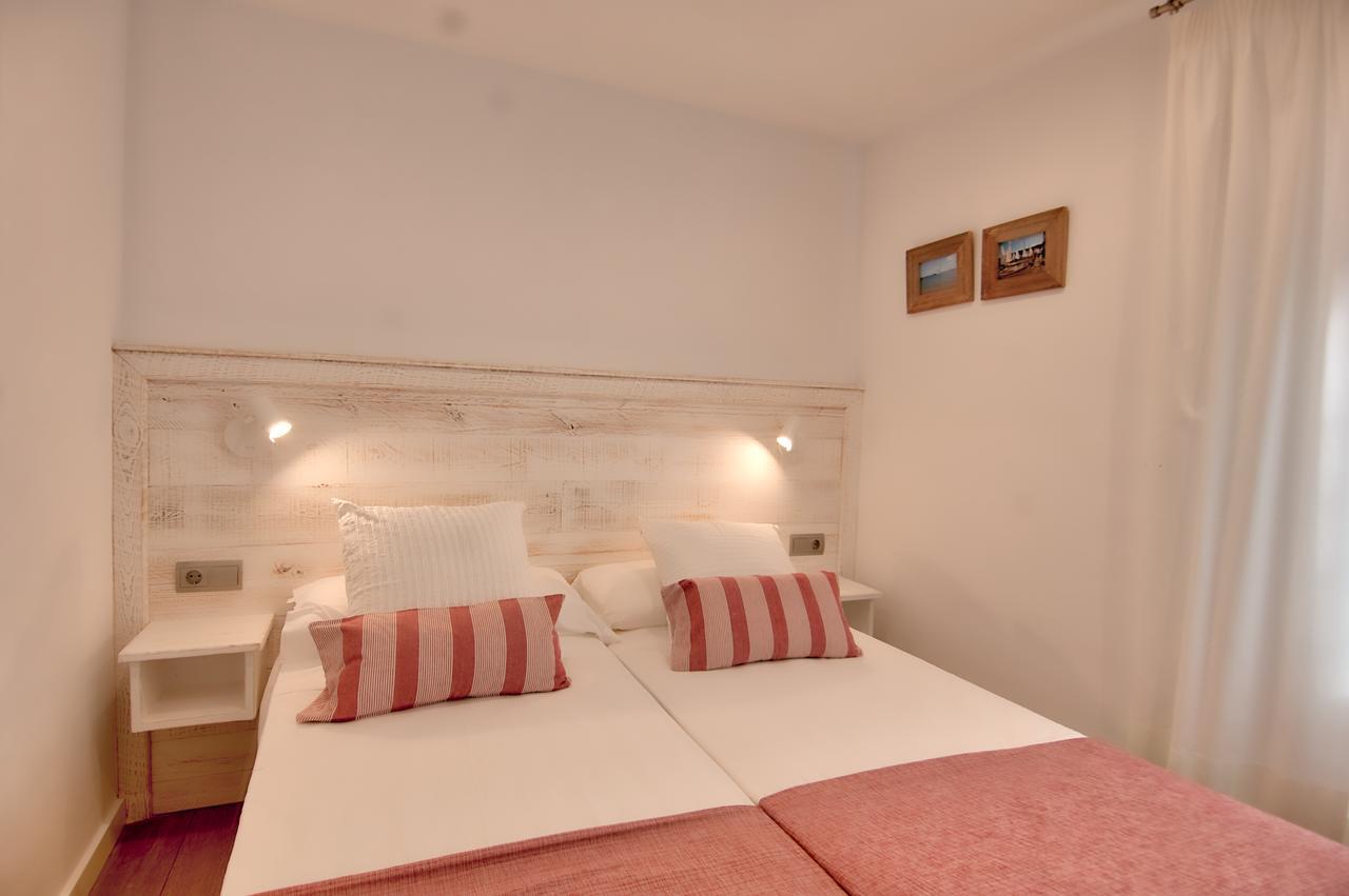 Sant Roc Apartments A Minute From The Beach Calella De Palafrugell Dış mekan fotoğraf