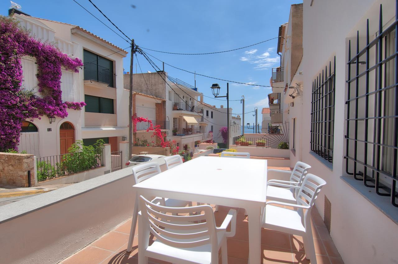 Sant Roc Apartments A Minute From The Beach Calella De Palafrugell Dış mekan fotoğraf